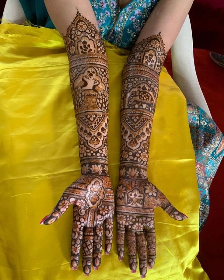 Subhash Mehandi Artist 85953 38741 Address: shop no. 1527, Amrapali Sarees, Tota Ram Bazar, Shanti Nagar, Tri Nagar, New Delhi, Delhi, 110035